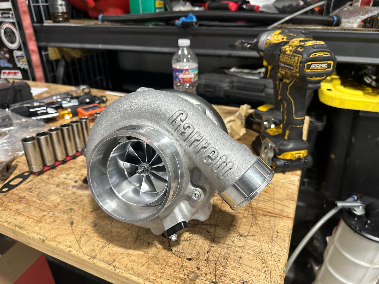 Garrett G35-1050 Turbo with T4 1.06 A/R divided turbine housing